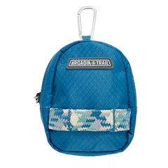 Arcadia Trail™ Waste Bag Dispenser & Treat Tote