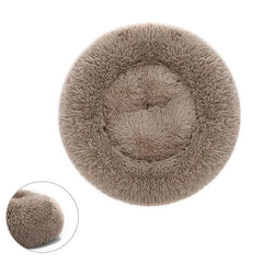 Cozy round bed for large pets